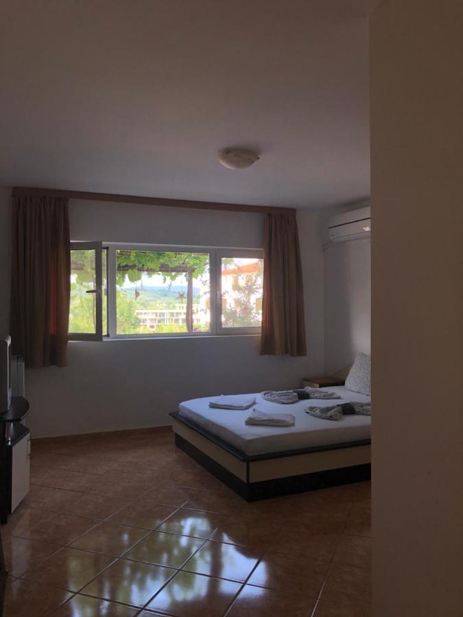 Sarievi Holiday Home Tsarévo Extérieur photo